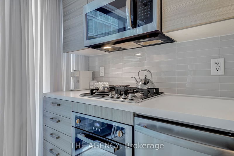 Preview image for 11 Charlotte St #303, Toronto