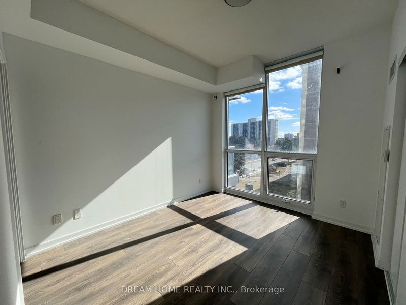 Preview image for 32 Forest Manor Rd #416, Toronto