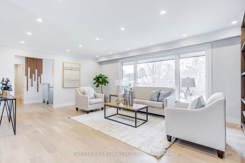 Preview image for 15 Cobden St, Toronto