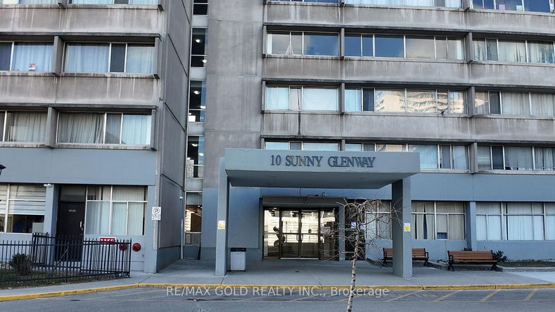 Preview image for 10 Sunny Glen Way #908, Toronto