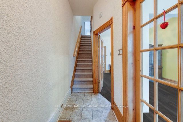 Preview image for 121 Palmerston Ave, Toronto