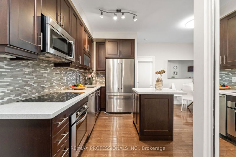 Preview image for 35 Balmuto St #2104, Toronto