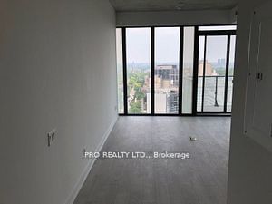 Preview image for 185 Roehampton Ave #1606, Toronto