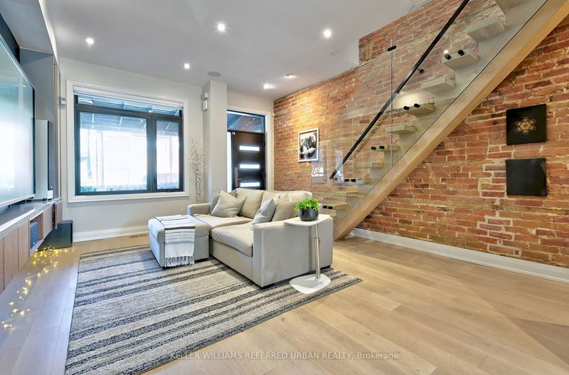 Preview image for 120 Lisgar St, Toronto