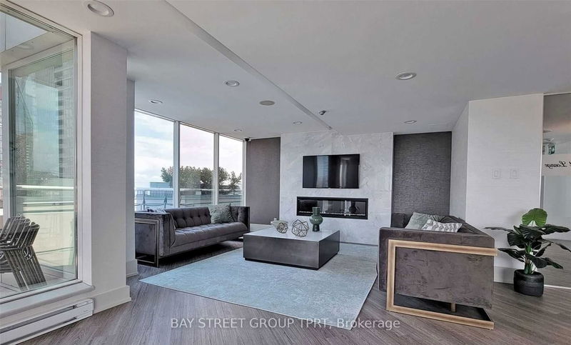 Preview image for 10 Yonge St #1410, Toronto