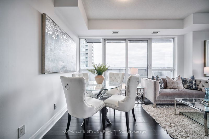 Preview image for 17 Kenaston Gdns #705, Toronto