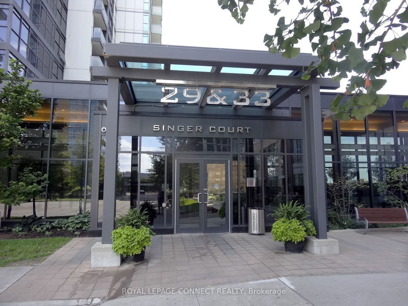 Preview image for 33 Singer Crt #711, Toronto