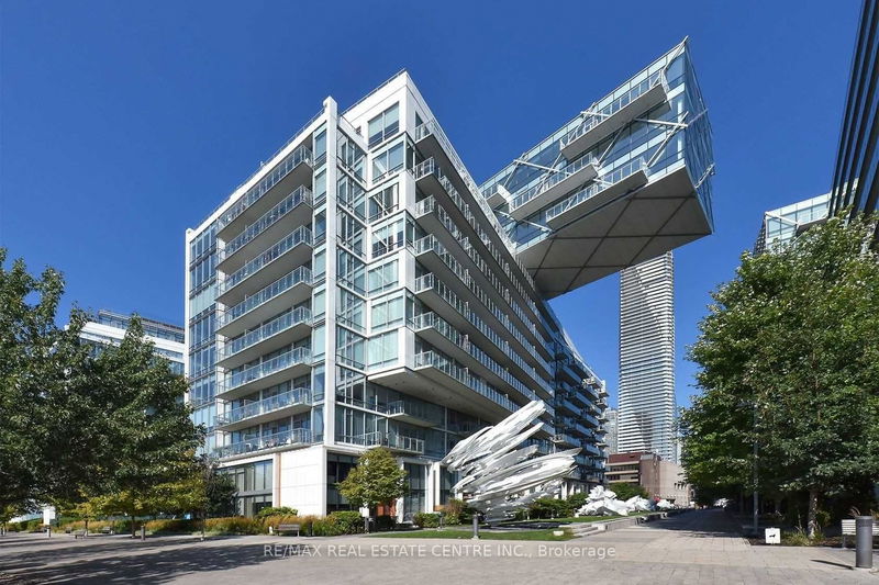 Preview image for 29 Queens Quay E #825, Toronto