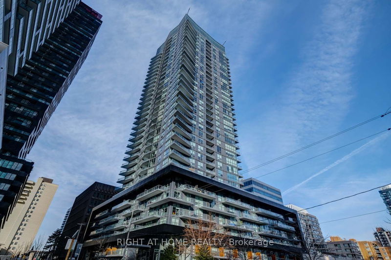 Preview image for 30 Roehampton Ave N #2606, Toronto