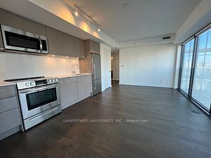 Preview image for 25 Richmond St E #1802, Toronto