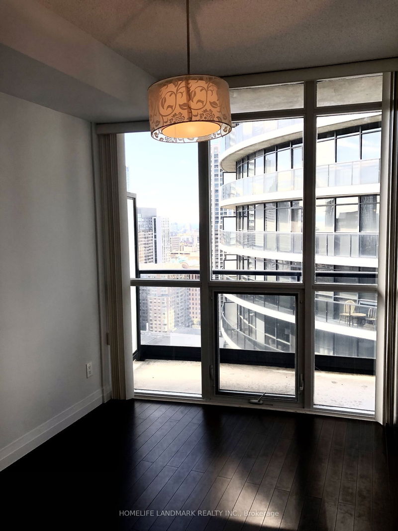 Preview image for 25 Carlton St #3204, Toronto