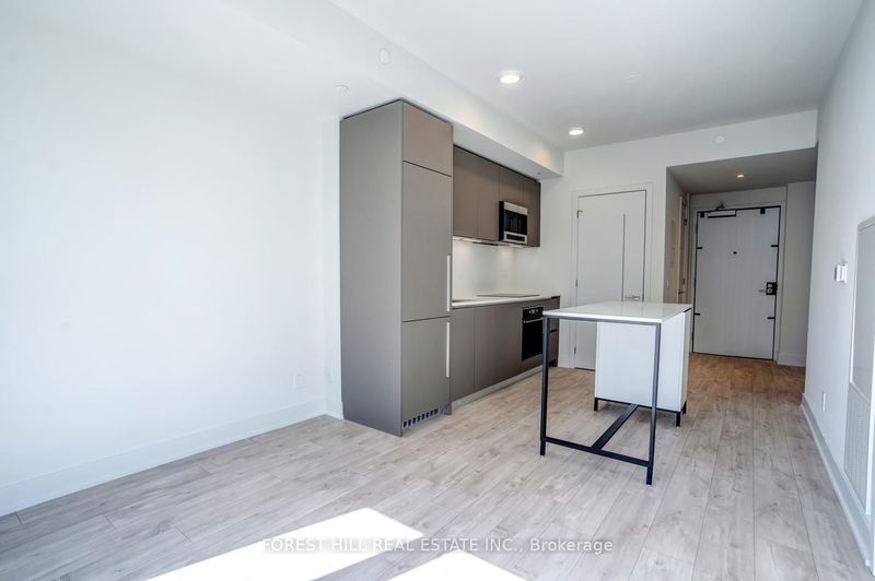 Preview image for 8 Cumberland St #3904, Toronto