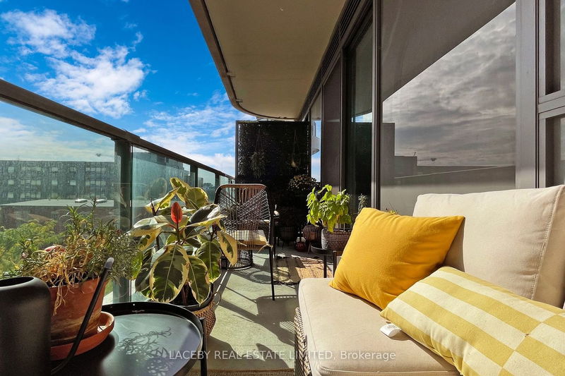 Preview image for 377 Madison Ave #401, Toronto
