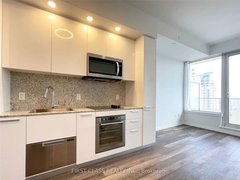 Preview image for 75 Canterbury Pl #2301, Toronto