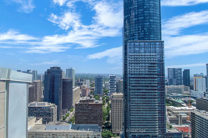 Preview image for 761 Bay St #4001, Toronto