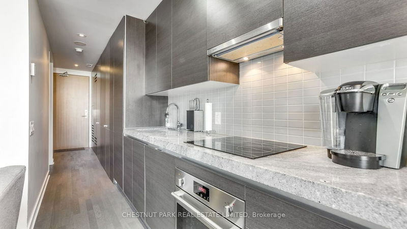 Preview image for 629 King St W #725, Toronto