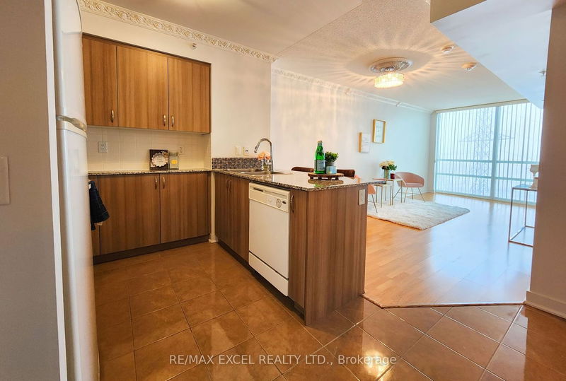 Preview image for 5740 Yonge St #803, Toronto