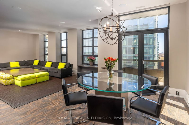 Preview image for 68 Yorkville Ave #1601, Toronto