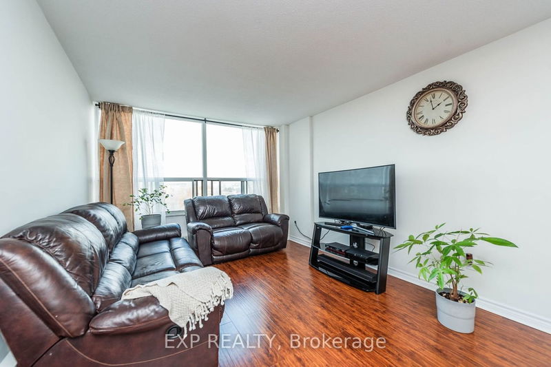 Preview image for 60 Pavane Linkway Lane #1202, Toronto