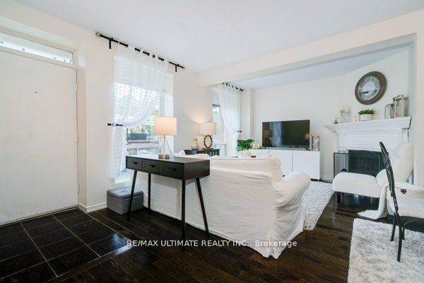 Preview image for 69 Upper Canada Dr #2, Toronto