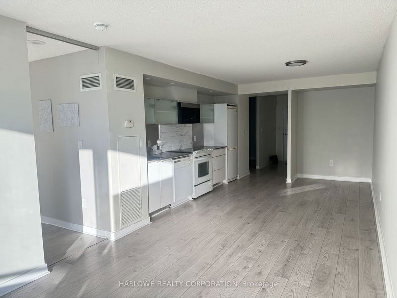 Preview image for 4K Spadina Ave #1126, Toronto