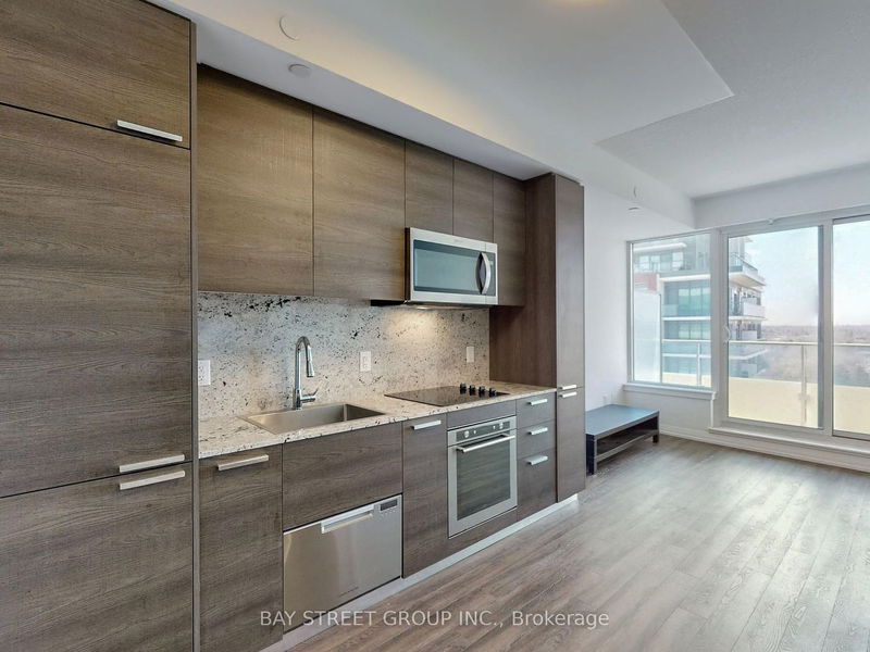 Preview image for 75 Canterbury Pl #1609, Toronto