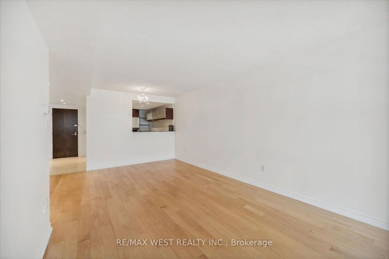 Preview image for 225 Davenport Rd #503, Toronto