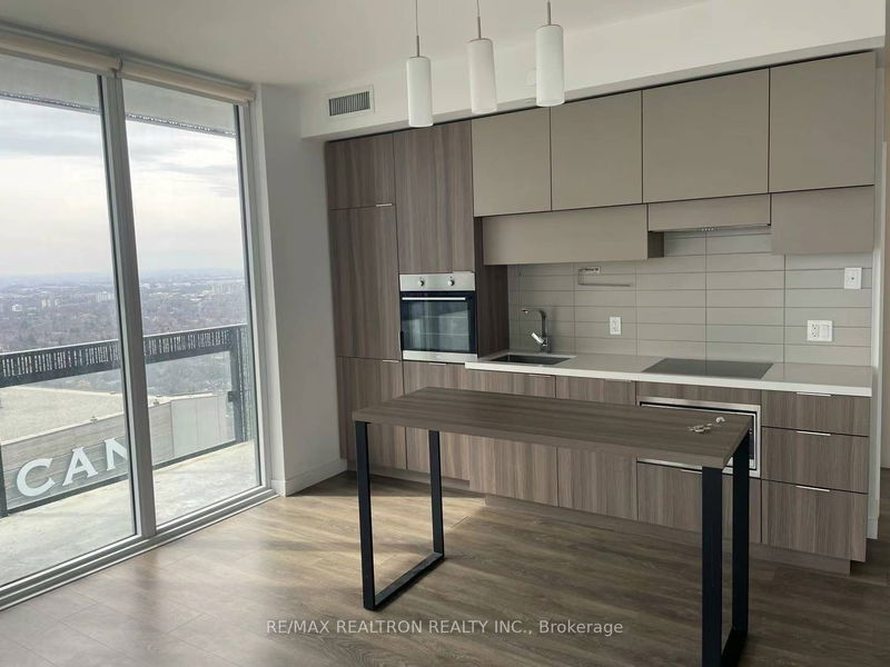 Preview image for 8 Eglinton Ave E #4102, Toronto