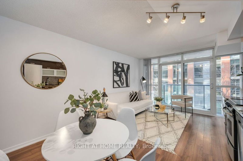 Preview image for 36 Lisgar St #203, Toronto