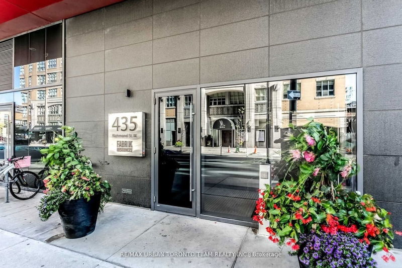 Preview image for 435 Richmond St W #801, Toronto