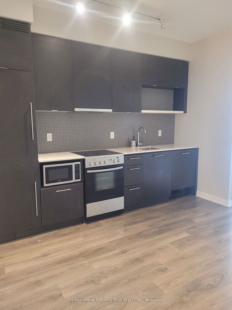 Preview image for 435 Richmond St W #801, Toronto