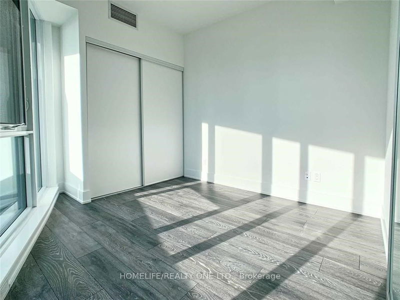 Preview image for 403 Church St #2102, Toronto