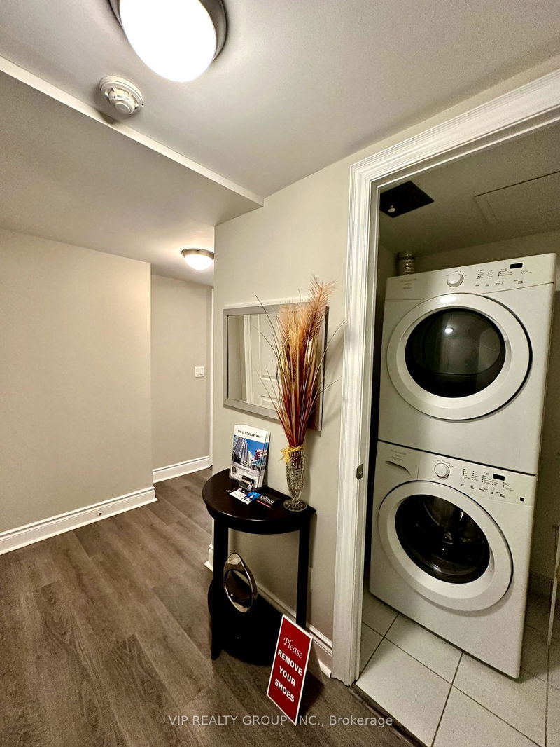 Preview image for 28 Ted Rogers Way #1211, Toronto