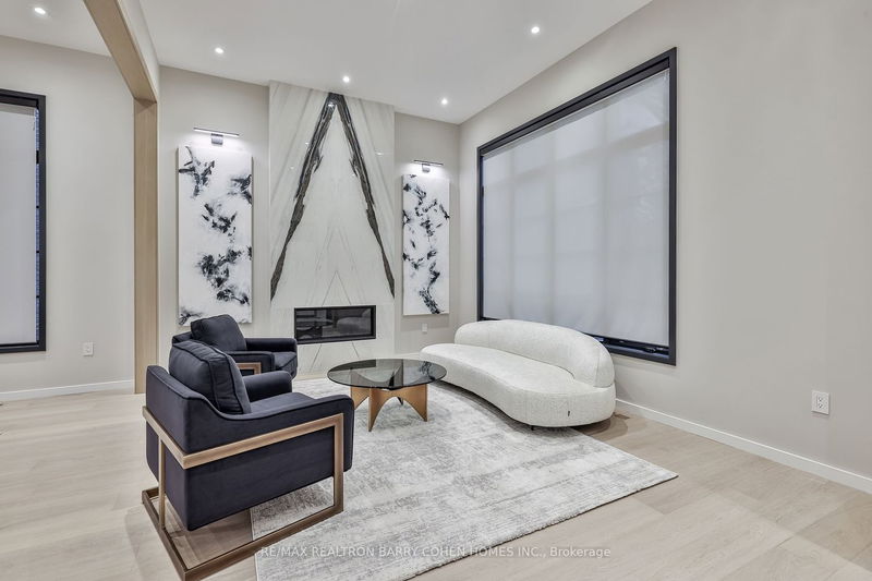 Preview image for 474 Russell Hill Rd, Toronto