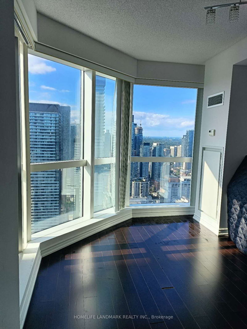 Preview image for 386 Yonge St #4616, Toronto