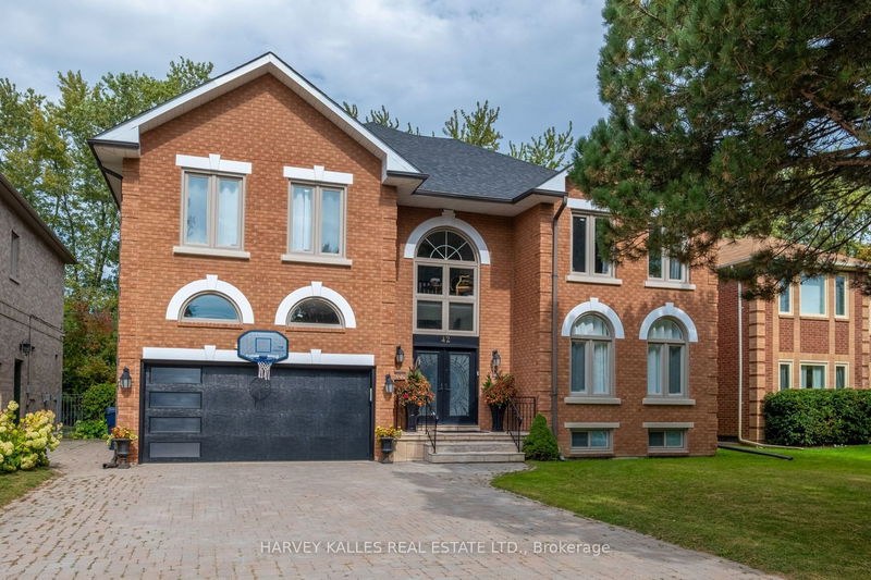 Preview image for 42 Grangemill Cres, Toronto