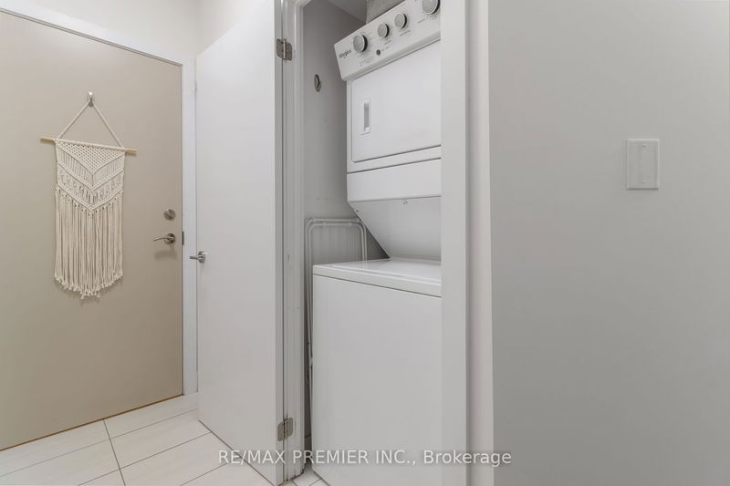 Preview image for 1486 Bathurst St #404, Toronto