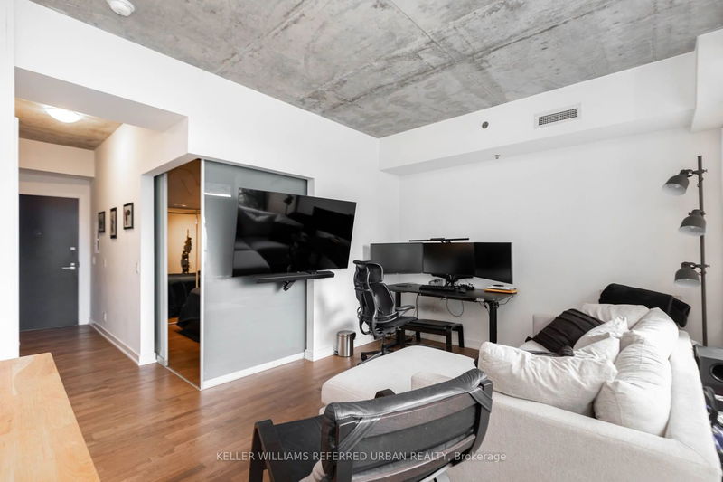 Preview image for 15 Beverley St #503, Toronto