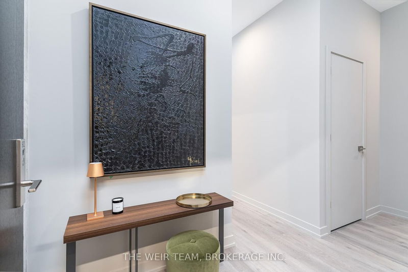 Preview image for 55 Ontario St #902, Toronto