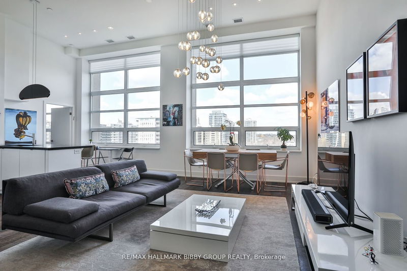 Preview image for 111 St Clair Ave W #819, Toronto