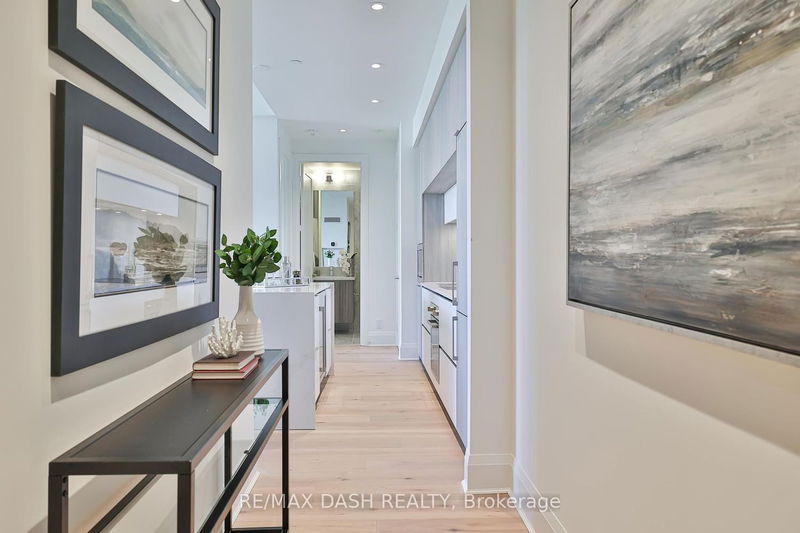 Preview image for 151 Avenue Rd #804, Toronto