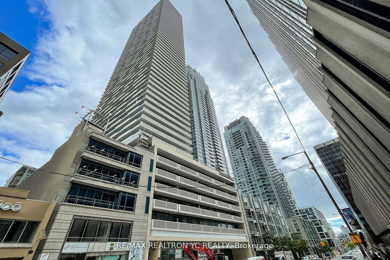 Preview image for 2221 Yonge St #3708, Toronto