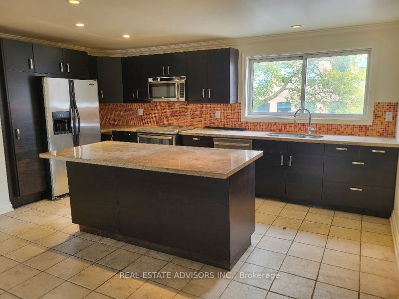 Preview image for 829 Richmond St W #202, Toronto