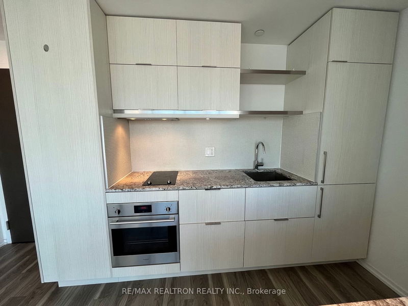 Preview image for 197 Yonge St #3113, Toronto