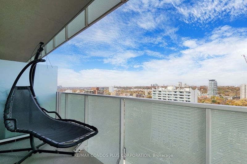 Preview image for 200 Bloor St W #2105, Toronto