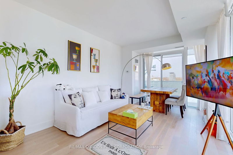 Preview image for 200 Bloor St W #2105, Toronto