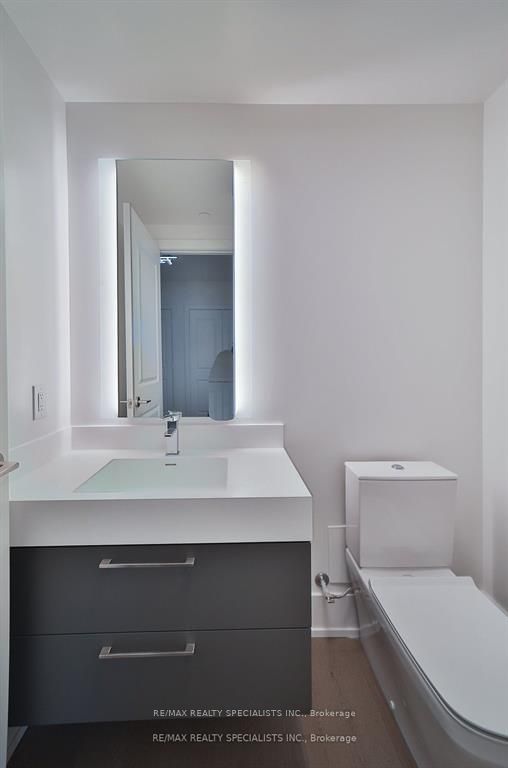 Preview image for 1 Yorkville Ave #5101, Toronto