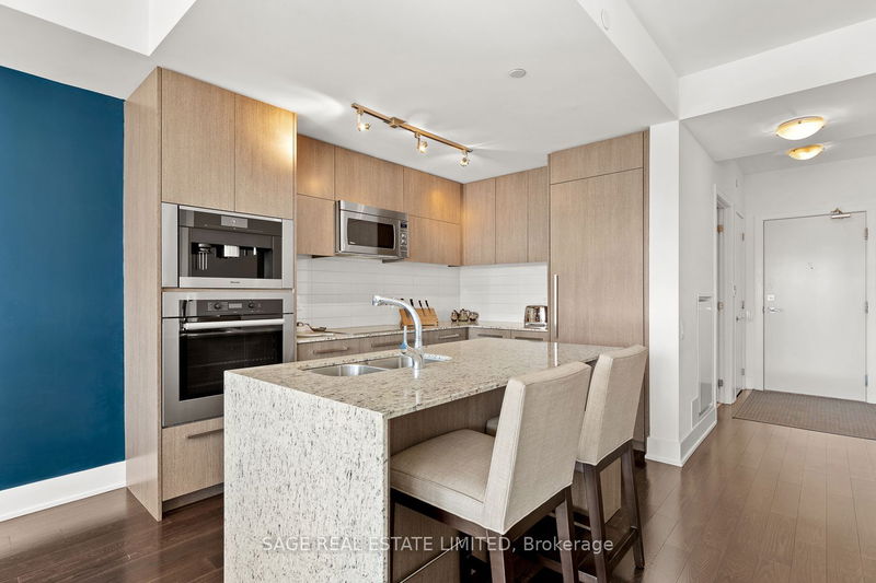 Preview image for 170 Avenue Rd #601, Toronto