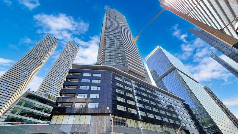 Preview image for 65 Bremner Blvd #2810, Toronto