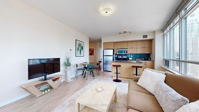 Preview image for 65 Bremner Blvd #2810, Toronto